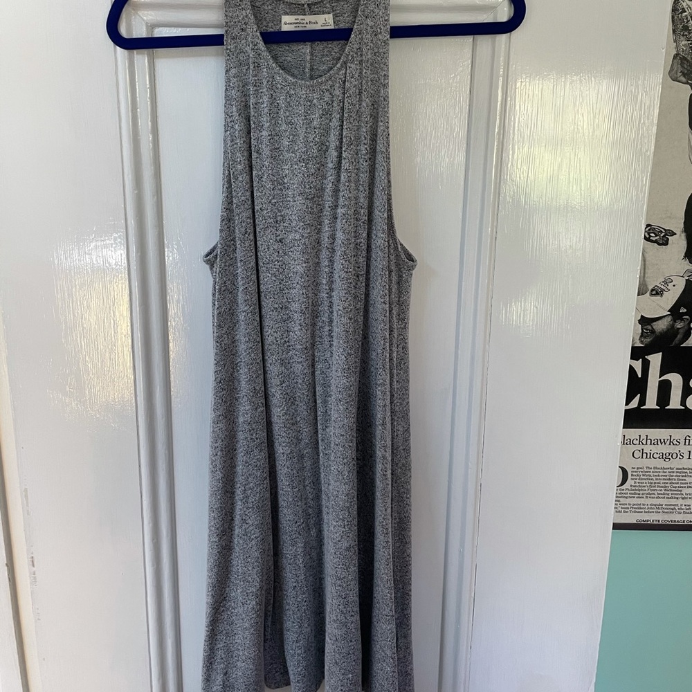 Women’s grey dress